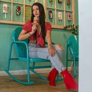 Crop top - SHEIN - Size Small